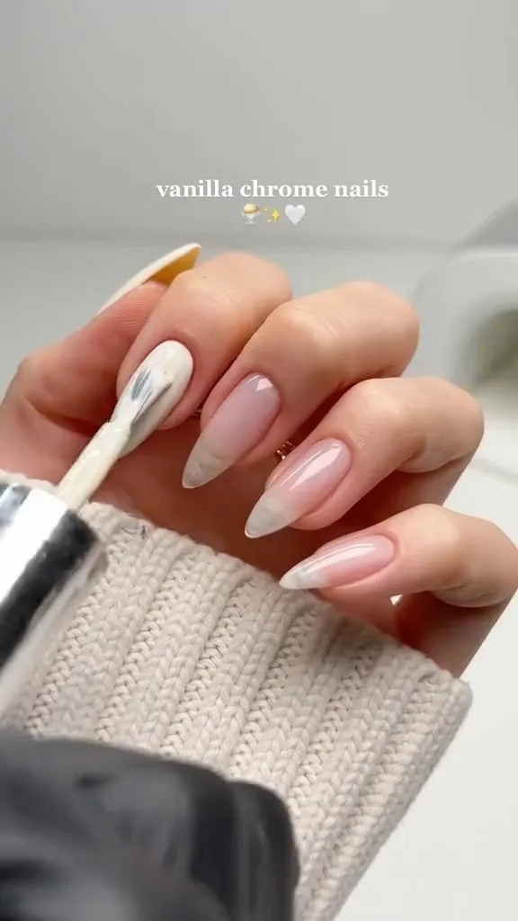 Nail design by TJ Nails & Spa, July 2023