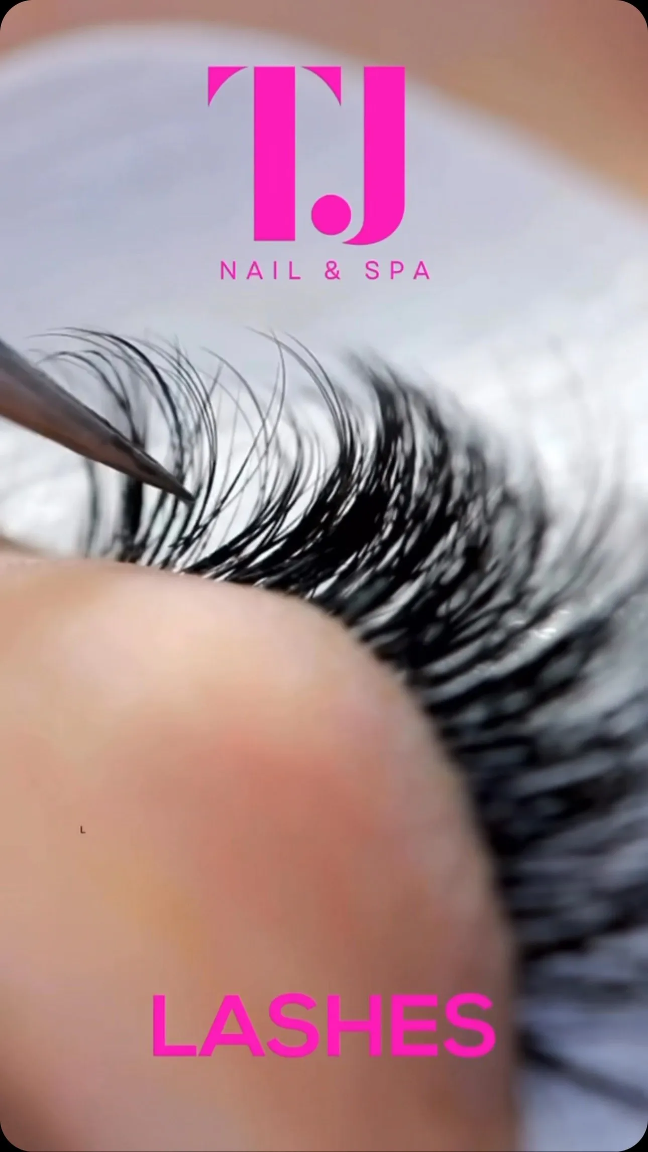Nail design by TJ Nails & Spa, December 2024